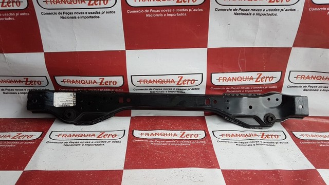 Travessa inferior radiador Tracker 2014 a 2020 - Foto 2