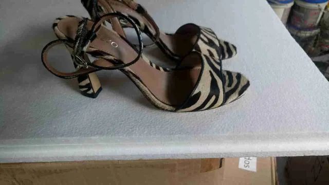 Uma linda sandália arezzo 36 - Foto 2