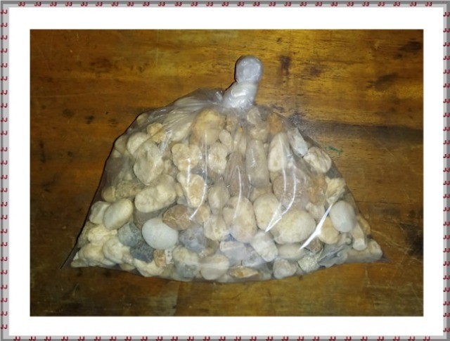 Seixo polido de rio - número 2 - Pacote com 3 Kg - Foto 3