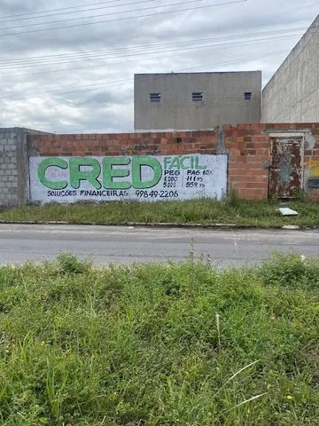 Vendo Terreno na Av do Albano 