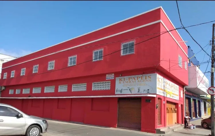 Prédio a venda alugado.