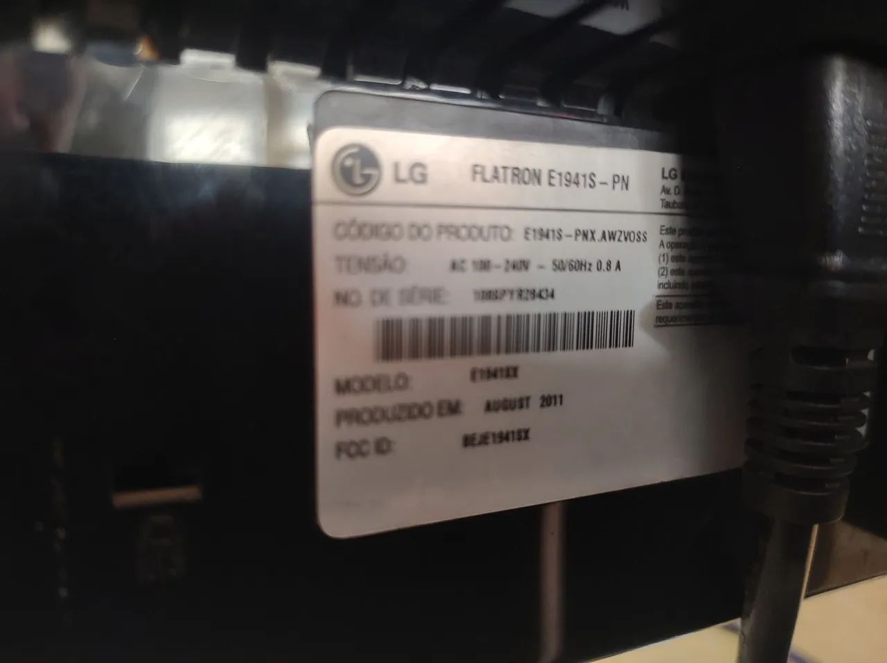 Monitor LG 19 pol VGA  - Foto 3