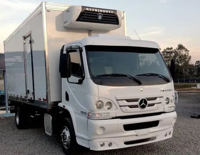 Accelo 1016 Refrigerado 2016