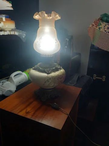 Abajur antigo funcionando - Foto 5
