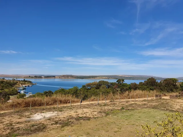 Rancho frente para o lago em abadiania corumba 4 com 2169m2