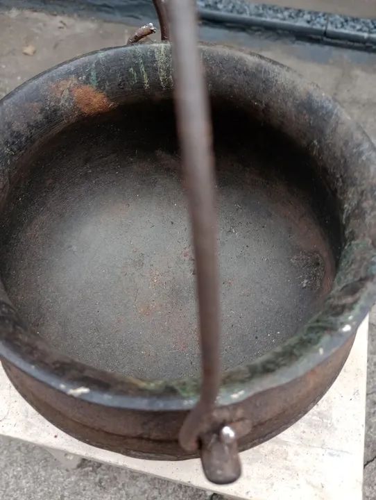 Panela de ferro antiga  - Foto 2