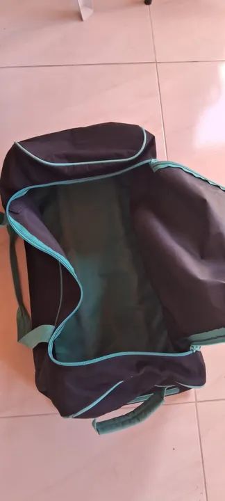 Vendo Bolsa com rodinha pra viagem de marca roxy original! Oferta! - Foto 5