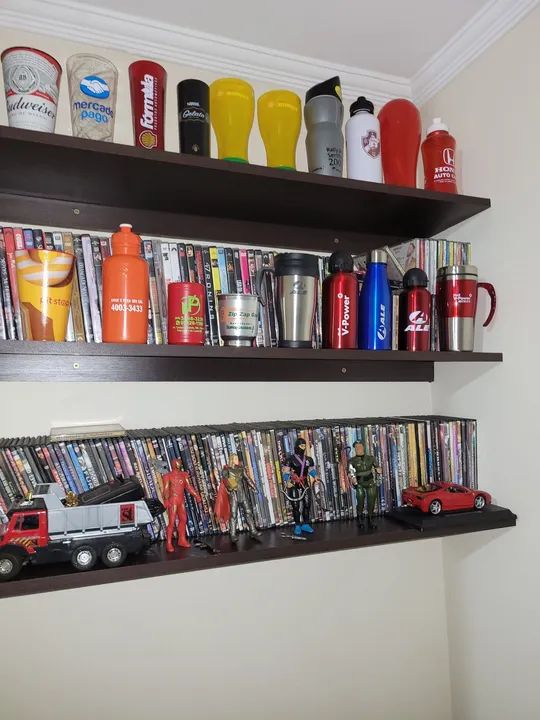 Vendo DVDs mais de 300 títulos de filmes!!! - Foto 3