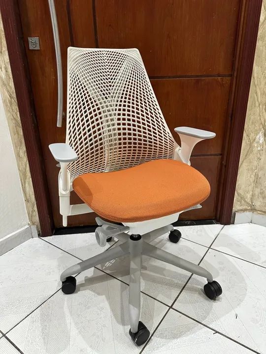 Cadeira de Escritório Herman Miller Aeron - Foto 4