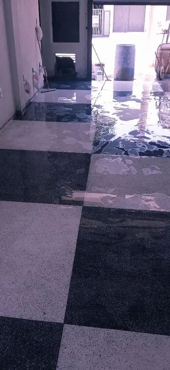 Piso de granilite em ótimo acabamento  - Foto 6