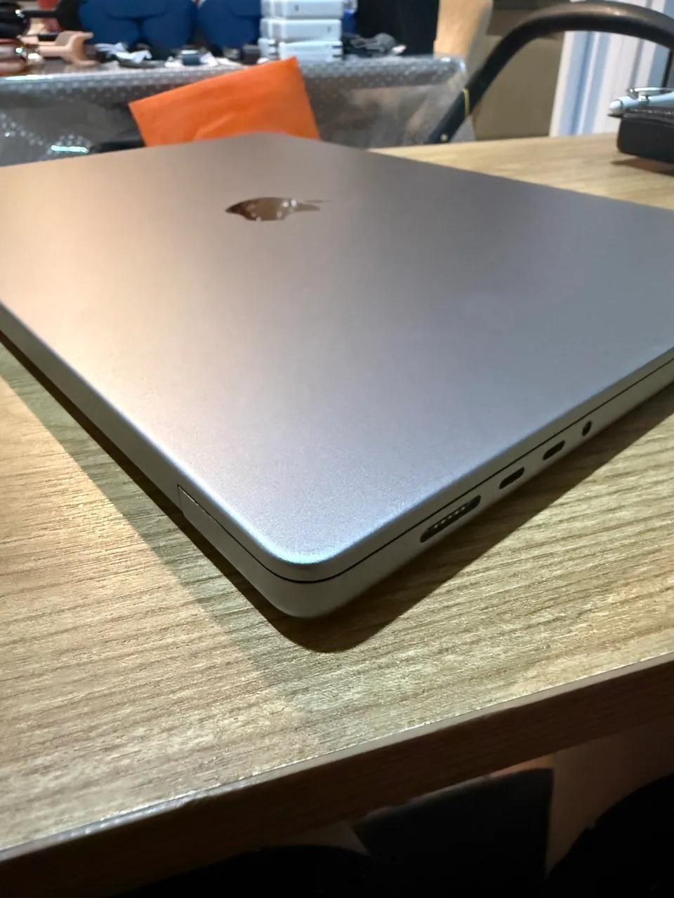 macbook pro m1 1tb