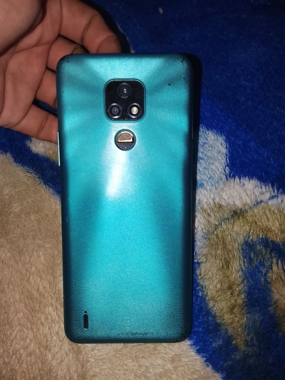 Celular motoe7