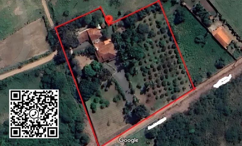 OPORTUNIDADE- Para quem busca um imóvel único, com potencial para moradia ou investimento! - Foto 2