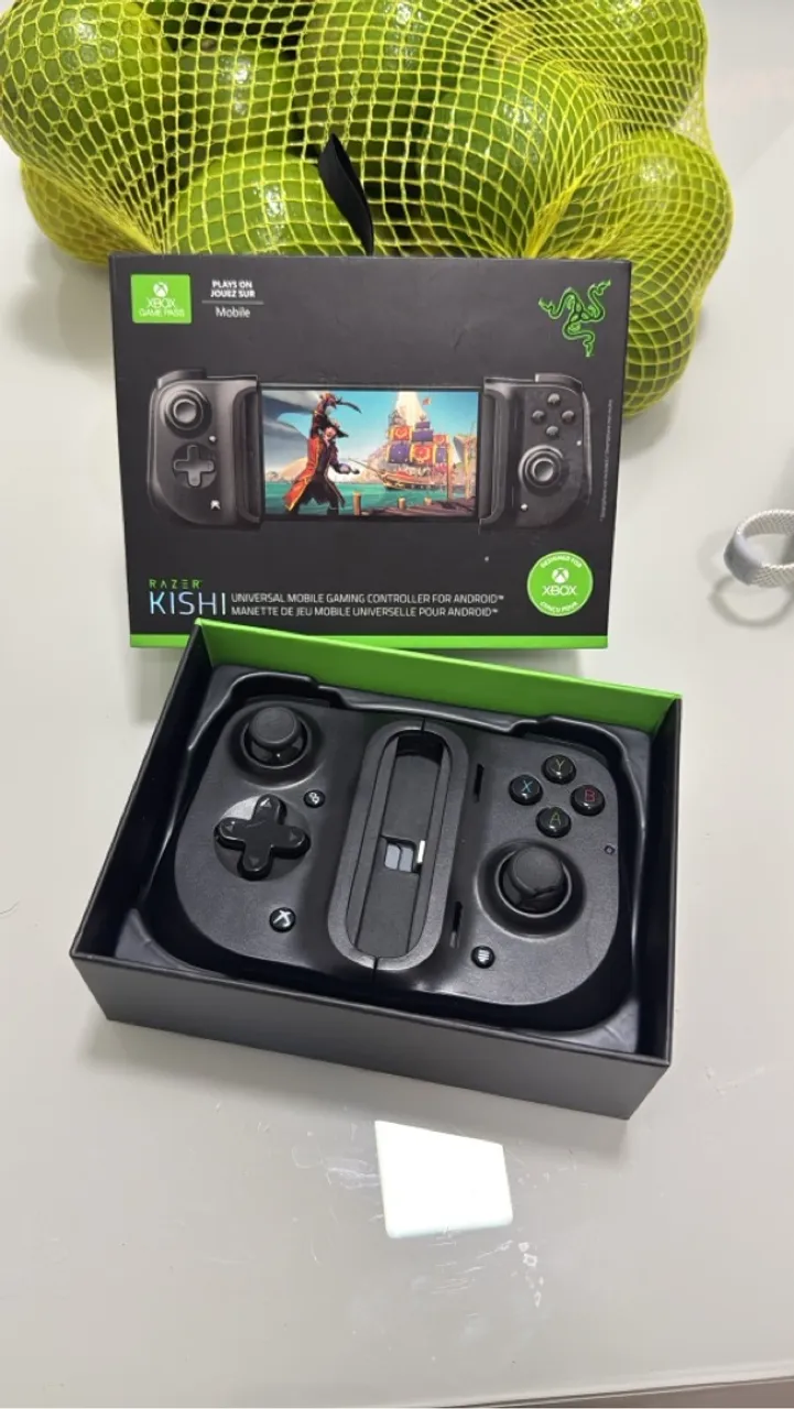 Razer Kishi Universal Mobile Gaming Controller para Android