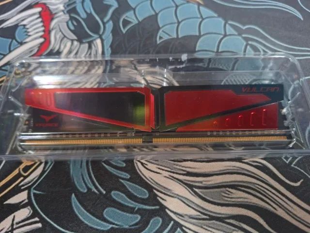 8GB DDR4 2400MHz RAM Module64275300825603121