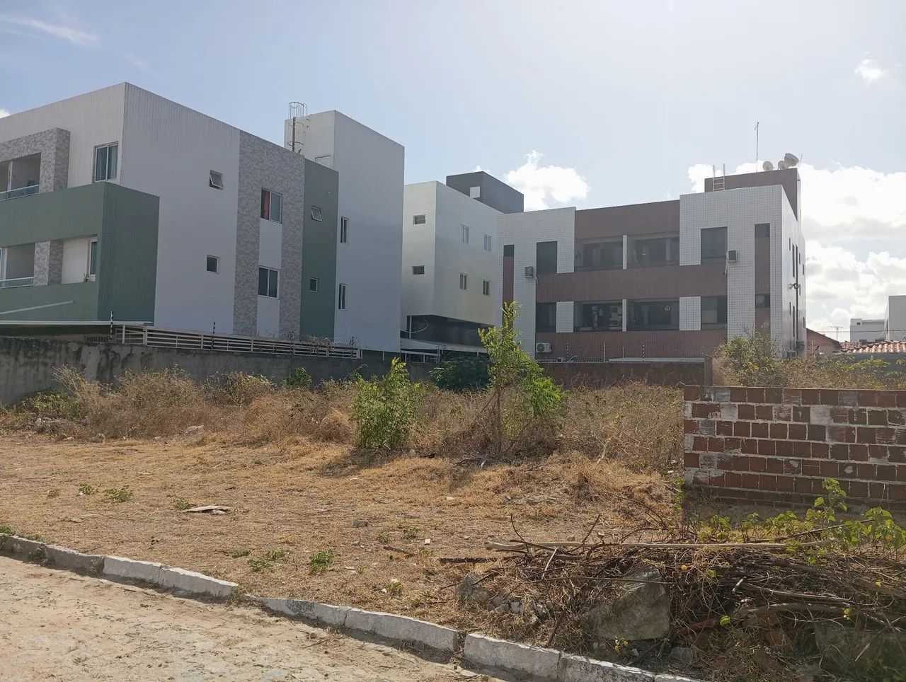 17 X 22 próximo a praça do caju no bessa para comercio - Foto 3