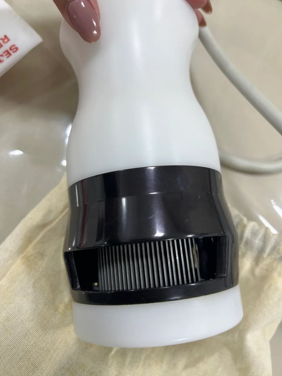 Ethernia Cold - Com 2 Manoplas - Facial e Corporal  - Foto 4