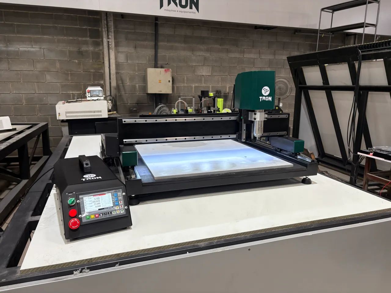 ROUTER CNC TRON TR-1000 - Foto 2