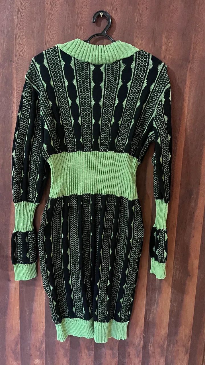 Vestido Malha Preto e Verde - Tamanho M - Foto 2