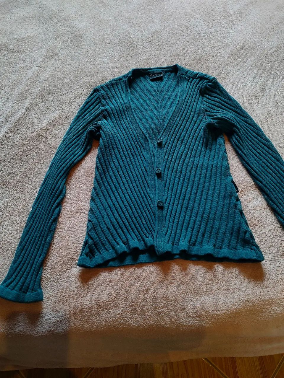 Lote de roupas femininas. - Foto 5