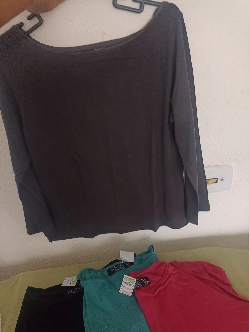 Camiseta Zara Basics - Verde - Tamanho L - Foto 3
