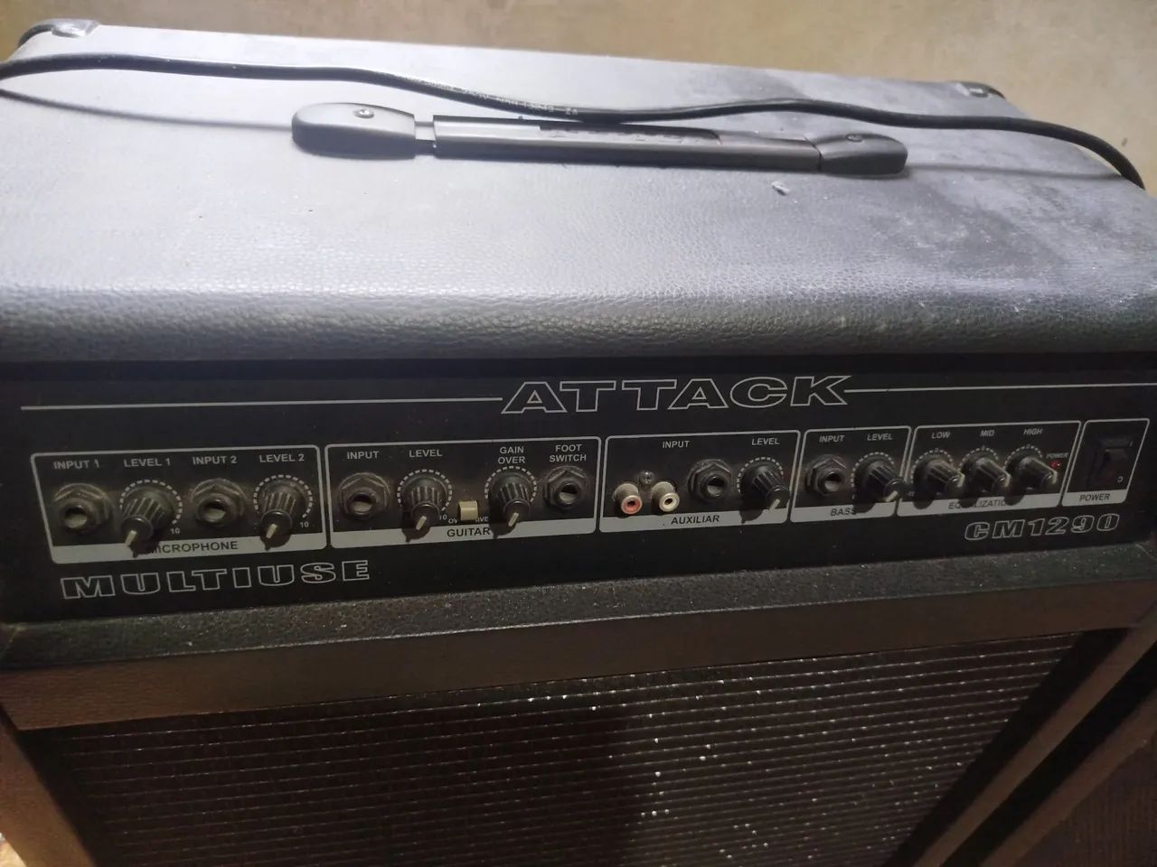 Combo Amplificador Attack CM1200 + Caixa - Foto 2