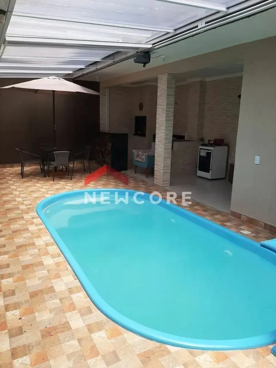 Casa em Rua Madame Curie - Pinheirinho - Curitiba/PR