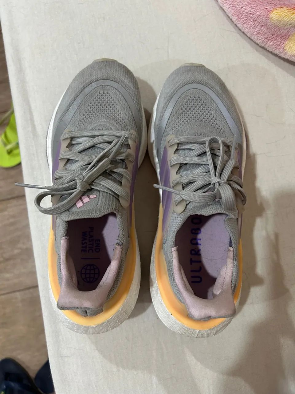 Tênis Adidas ultraboost light  - Foto 2