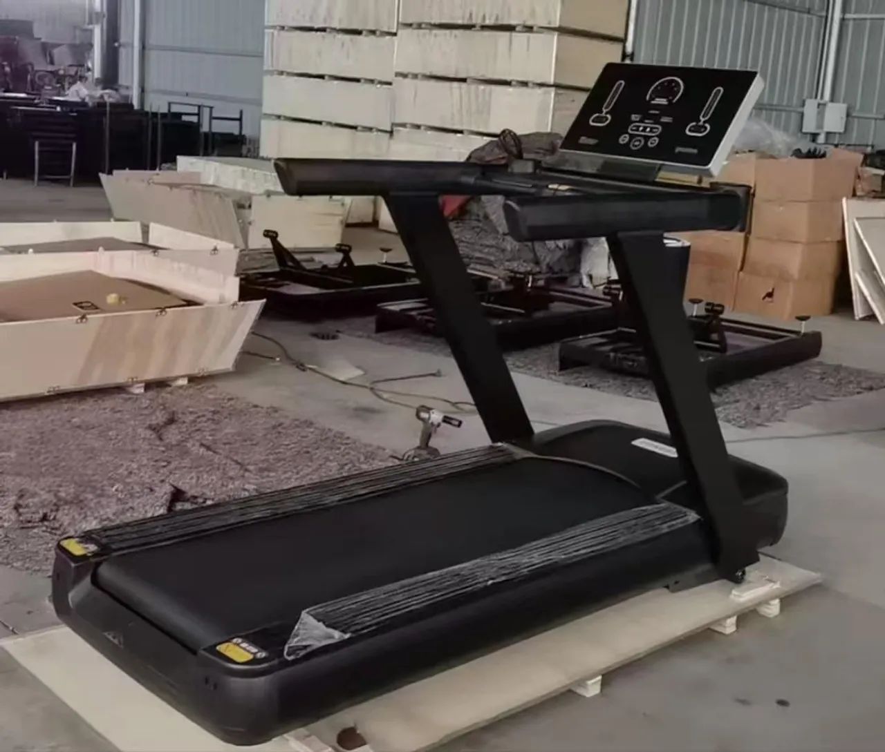 Esteira ergométrica (Na caixa)64314894121217121