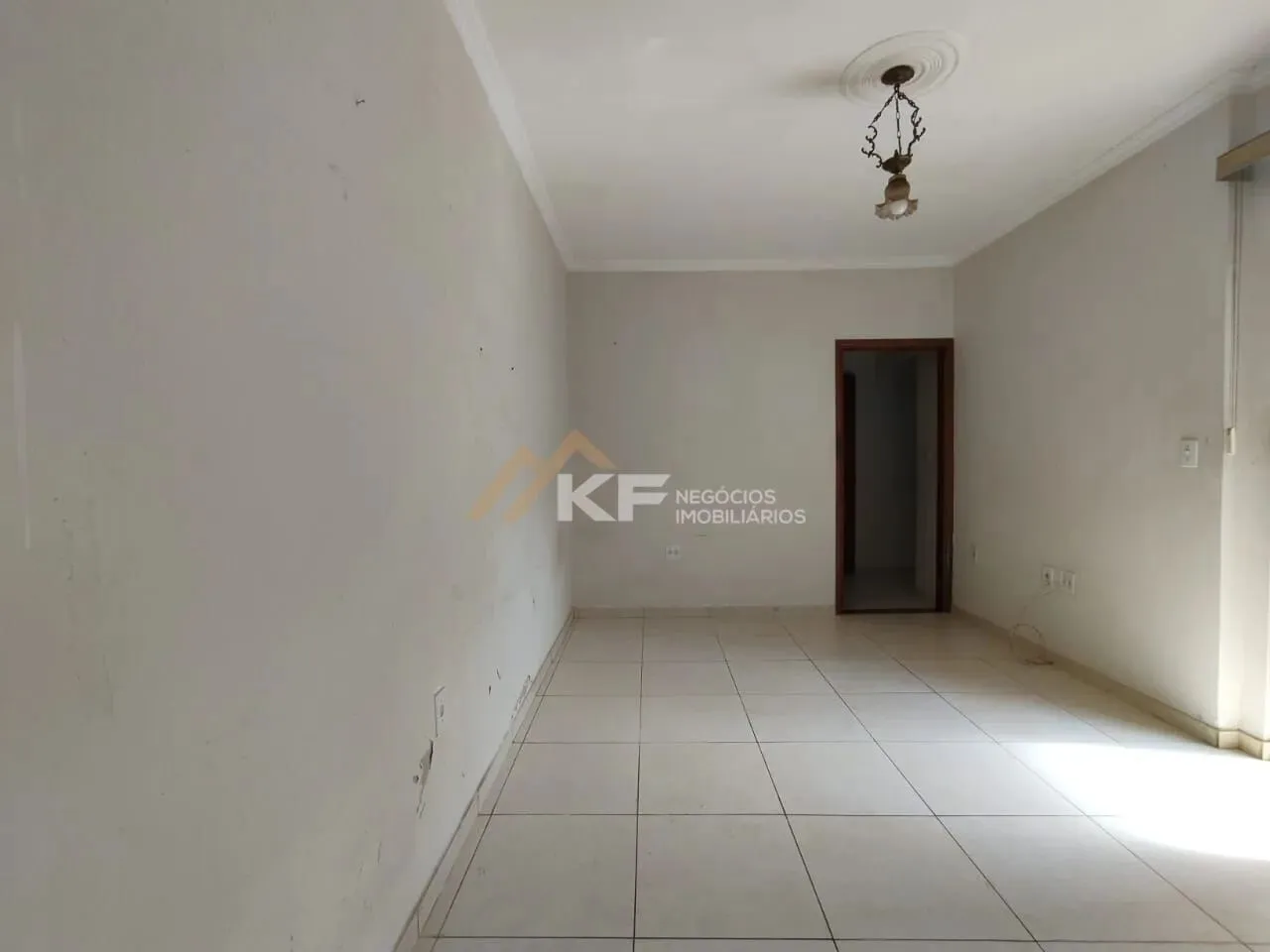 Casa à Venda - Ipiranga - Ribeirão Preto / SP