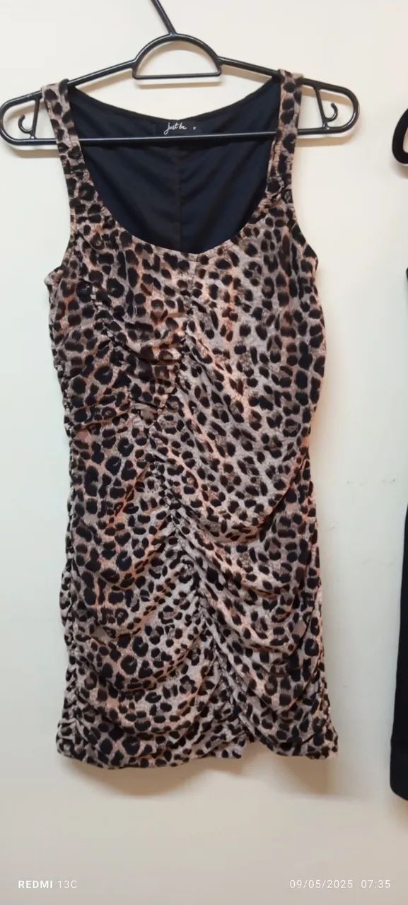 lote c/4 vestidos - Foto 4