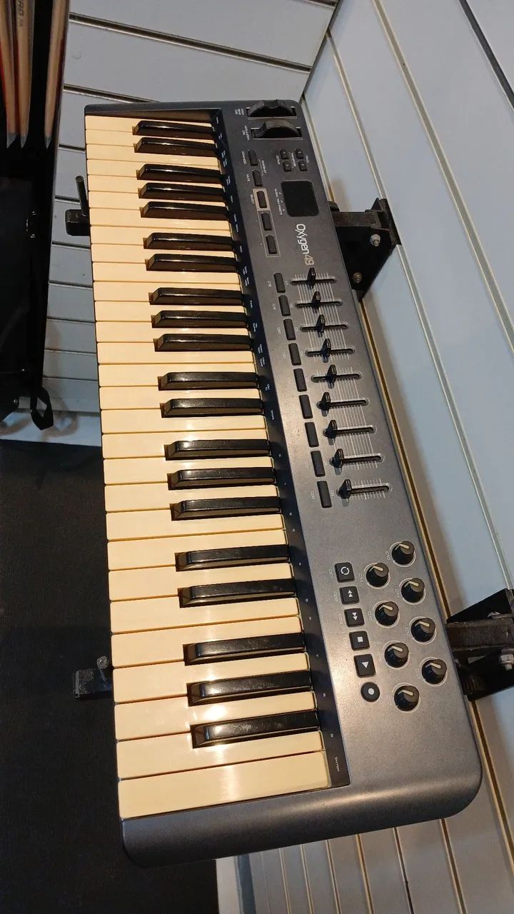 Teclado M-Audio Oxygen 49