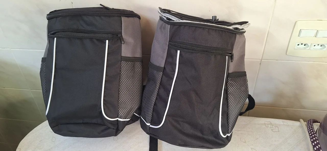 Mochila térmica para bebidas e alimentos