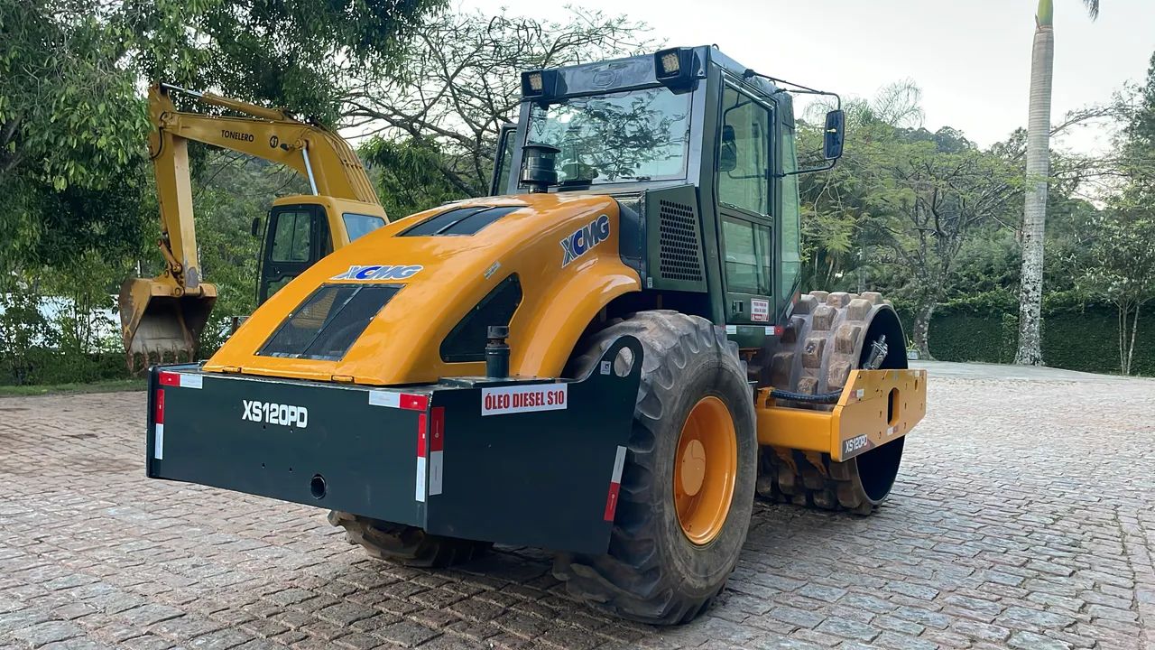ROLO COMPACTADOR XCMG 120 PD  ANO  2010, VOLVO,CAT,KOMATSU,XCMG,XCMA,LUIGONG,SANYARD - Foto 3