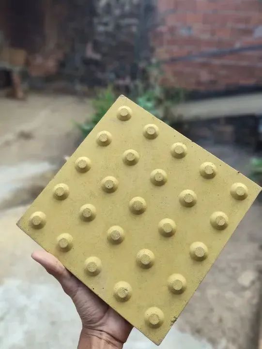 piso tátil - RS 3.20 cada unidade 