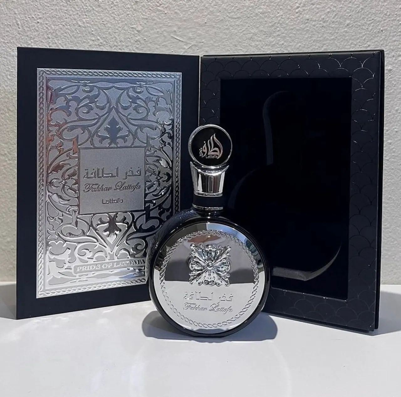PERFUME ÁRABE LATTAFA FAKHAR BLACK - 100ML - Foto 3