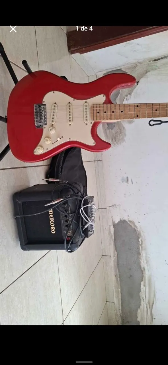Guitarra elétrica strinberg + kit completo
