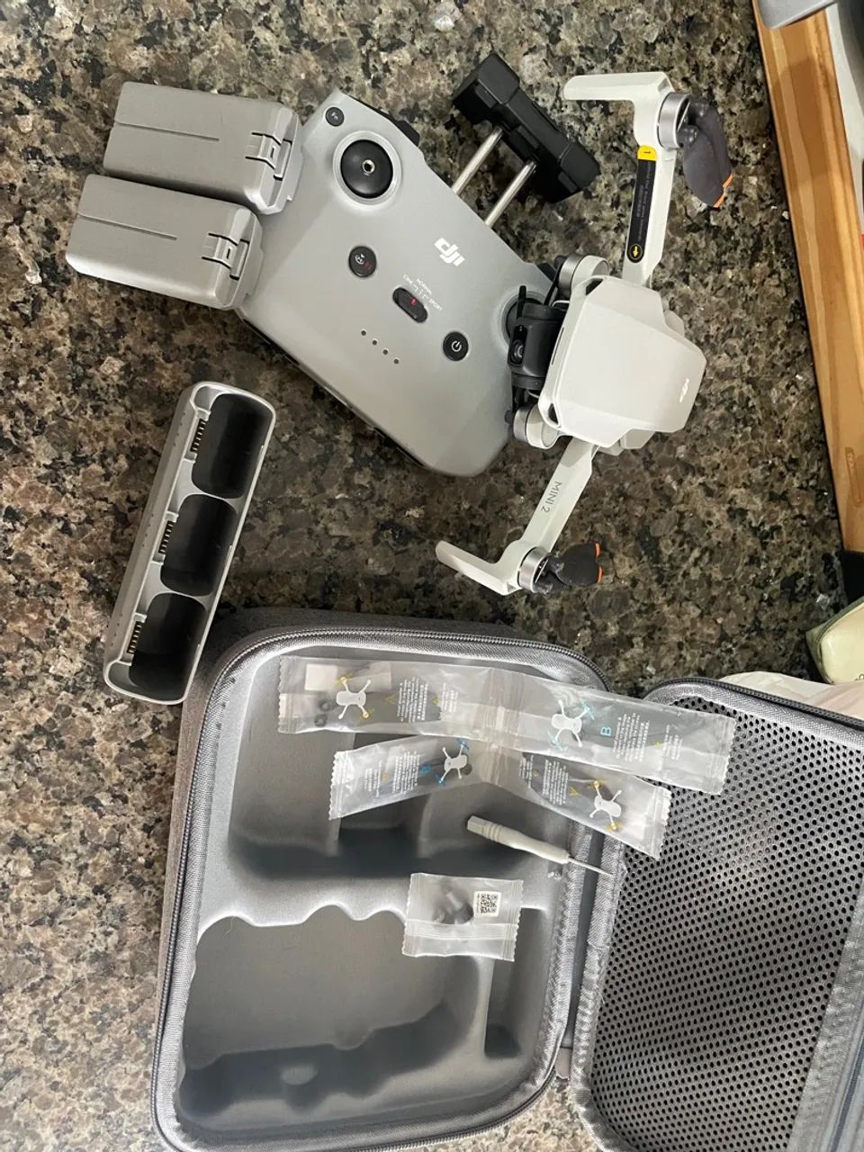 Drone DJI Mini 2 com Controle Remoto - Foto 3