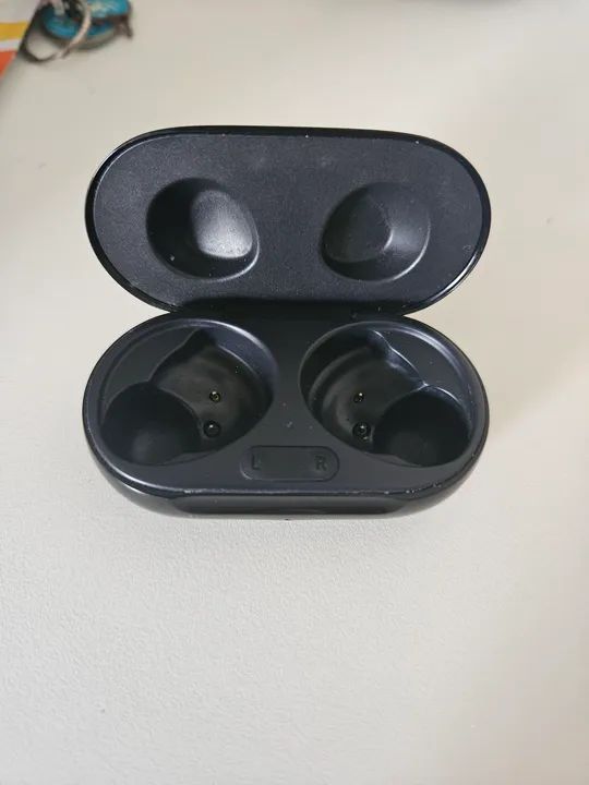 Fone de Ouvido Bluetooth Samsung Galaxy Buds - Foto 4