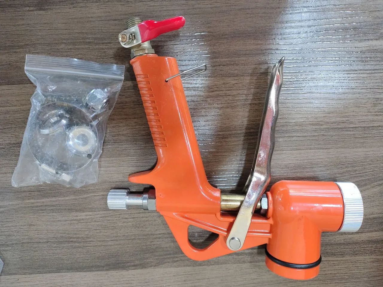 Pistola de Tolva Versa para textura caneca de alumínio  - Foto 3