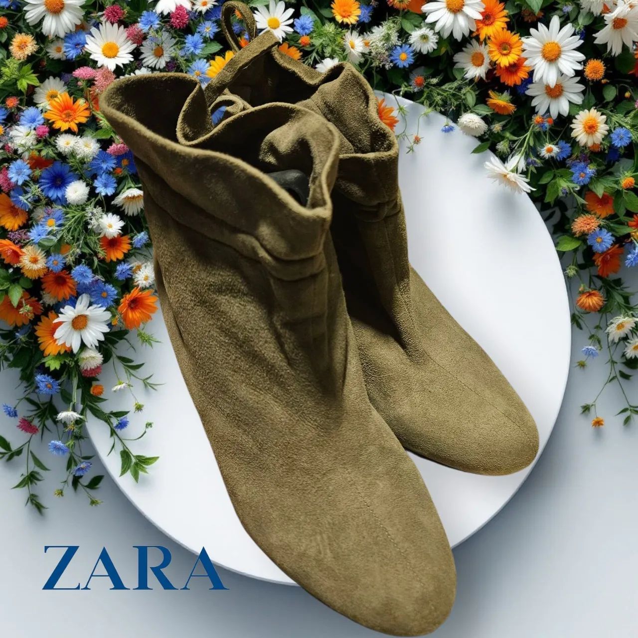 BOTA NOBUCK CANO CURTO ZARA