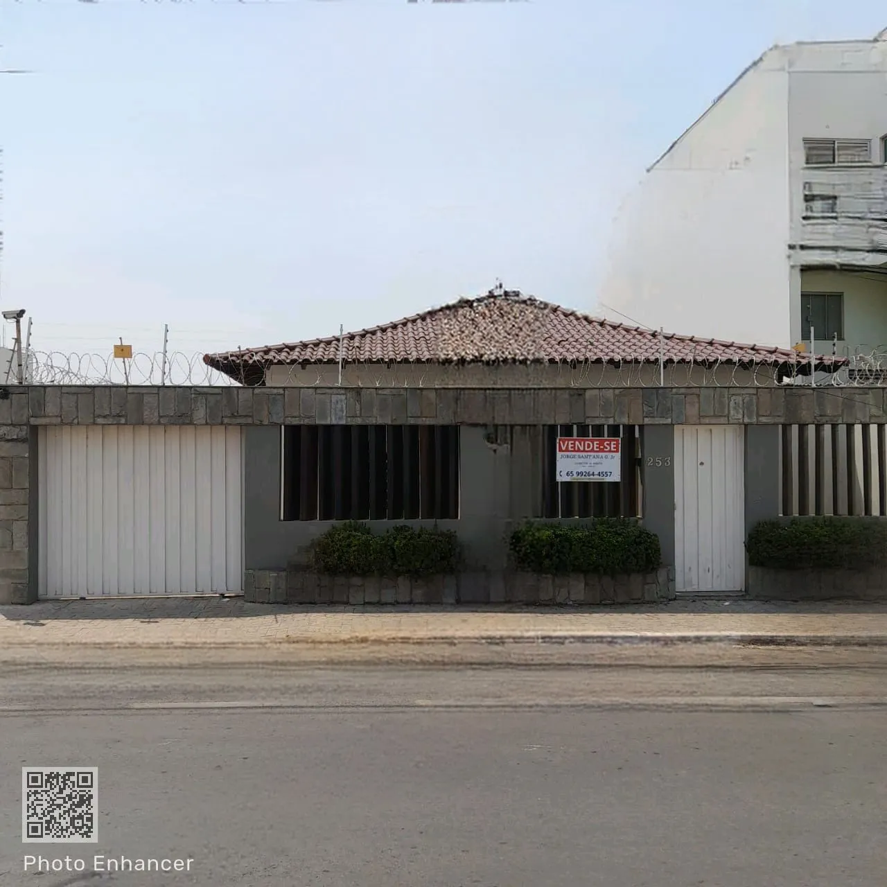 Casa Espetacular no Centro da Cidade - Estrutura Completa e 750m² de Conforto!<br>