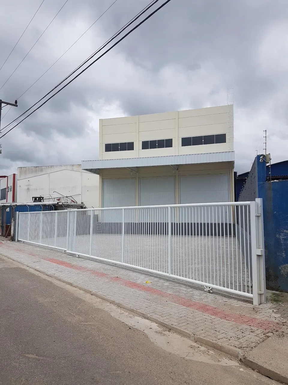 Imóvel para aluguel com 722 metros quadrados em Bela Vista - Palhoça - SC