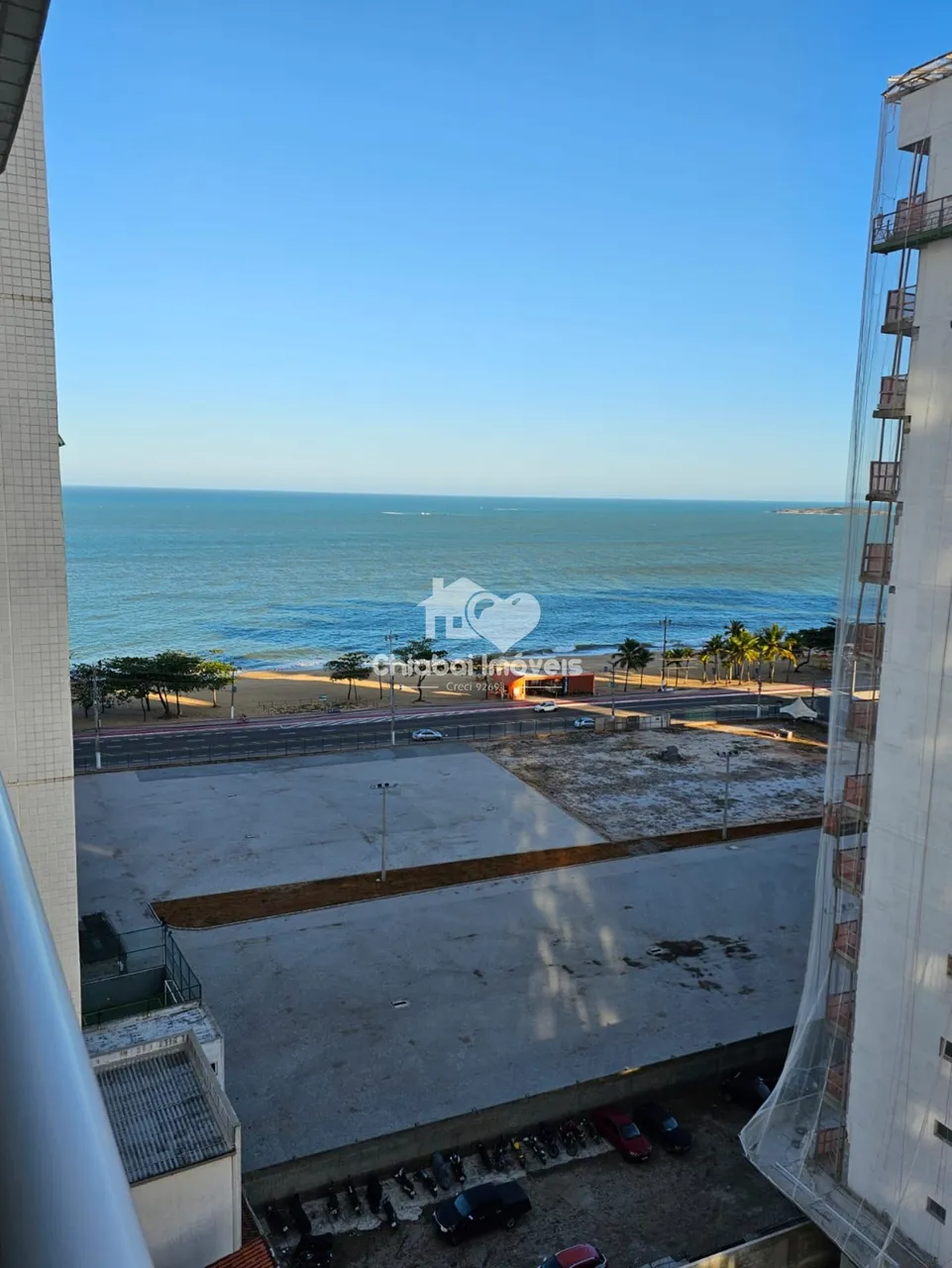 Apartamento à venda em Vila Velha-ES, Itapuã: 2 quartos, 1 suíte, 63m², vista para o mar e