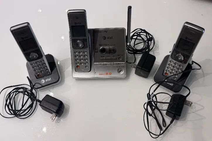  Kit 4 telefones sem fio - ATT - para uso telefone fixo - Foto 3