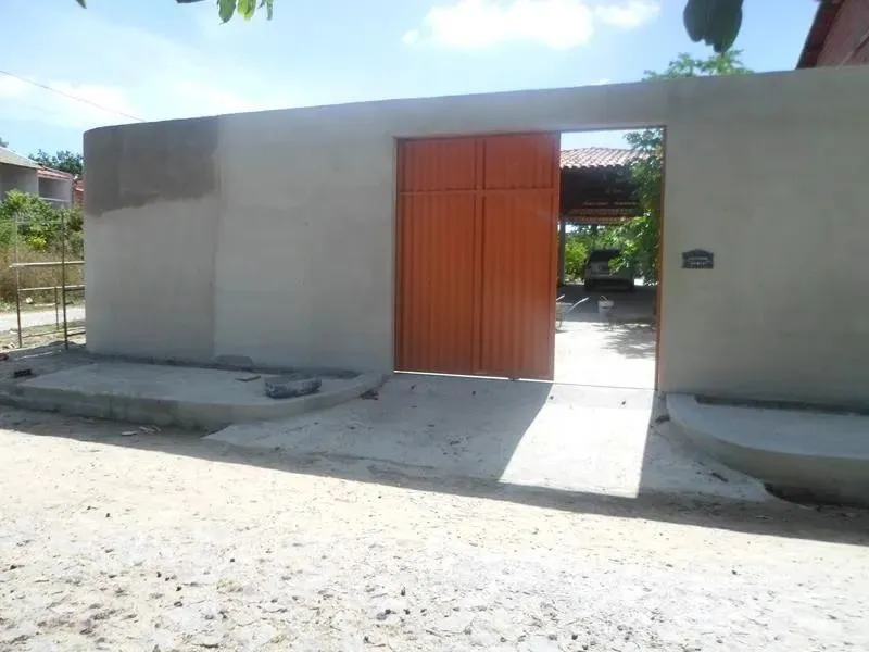 CASA para alugar na cidade de EUSEBIO-CE