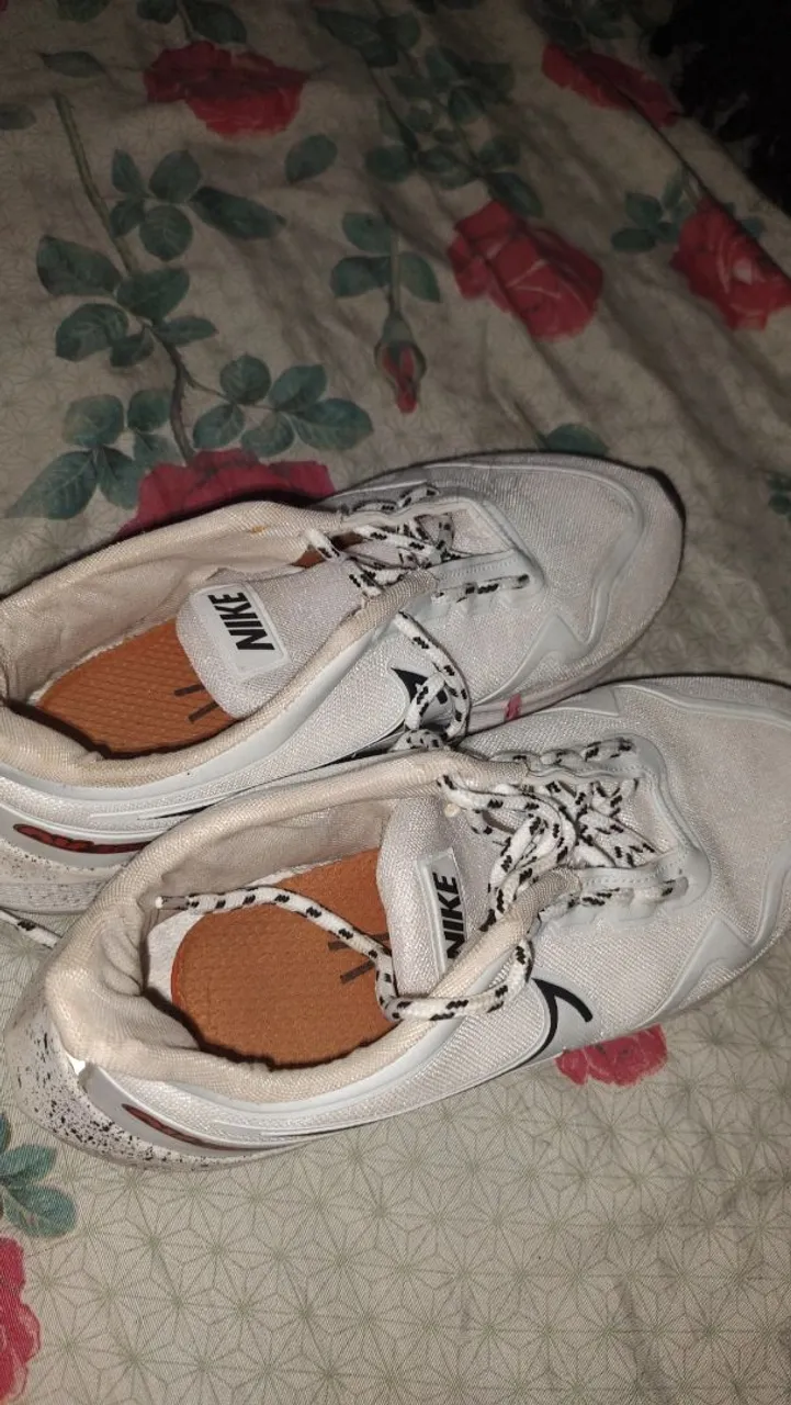 Tênis Nike Branco