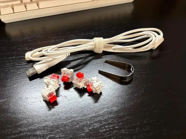 E-Yooso Z-686 Mechanical Keyboard, White + Coiled Cable64291877648898122