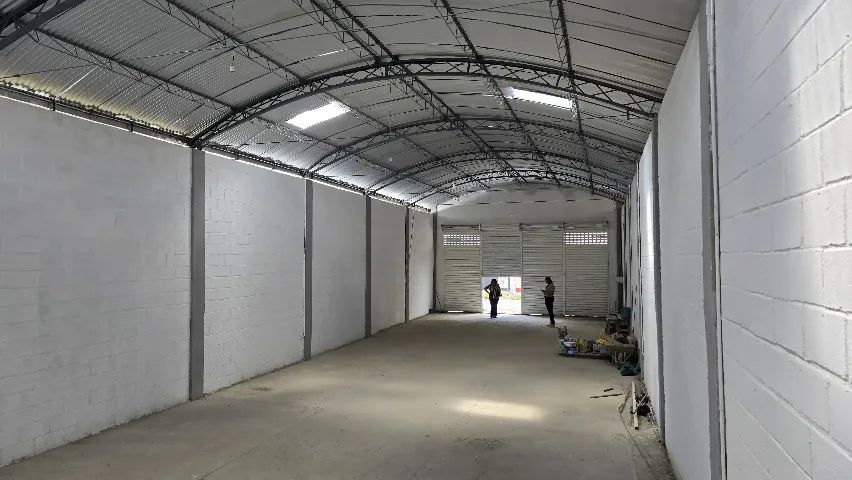 Ponto Comercial 32m x 8m próximo à Bomba do Gonzaga - Foto 3