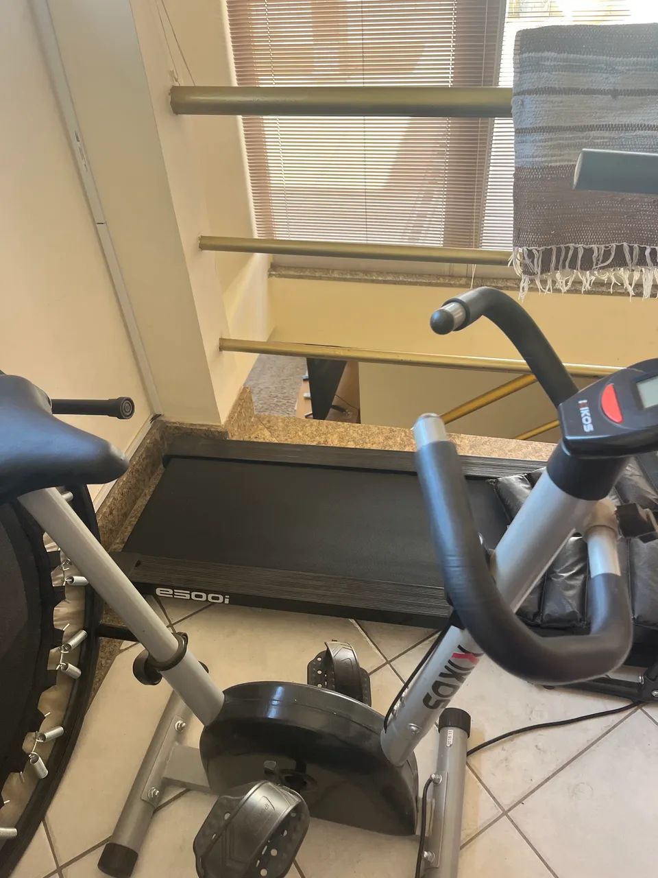 Essa é uma bicicleta ergométrica KIKOS - Foto 3